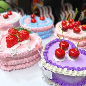 Vintage Heart-Shaped Cake Jewelry Box – Sweet Dessert Storage Box